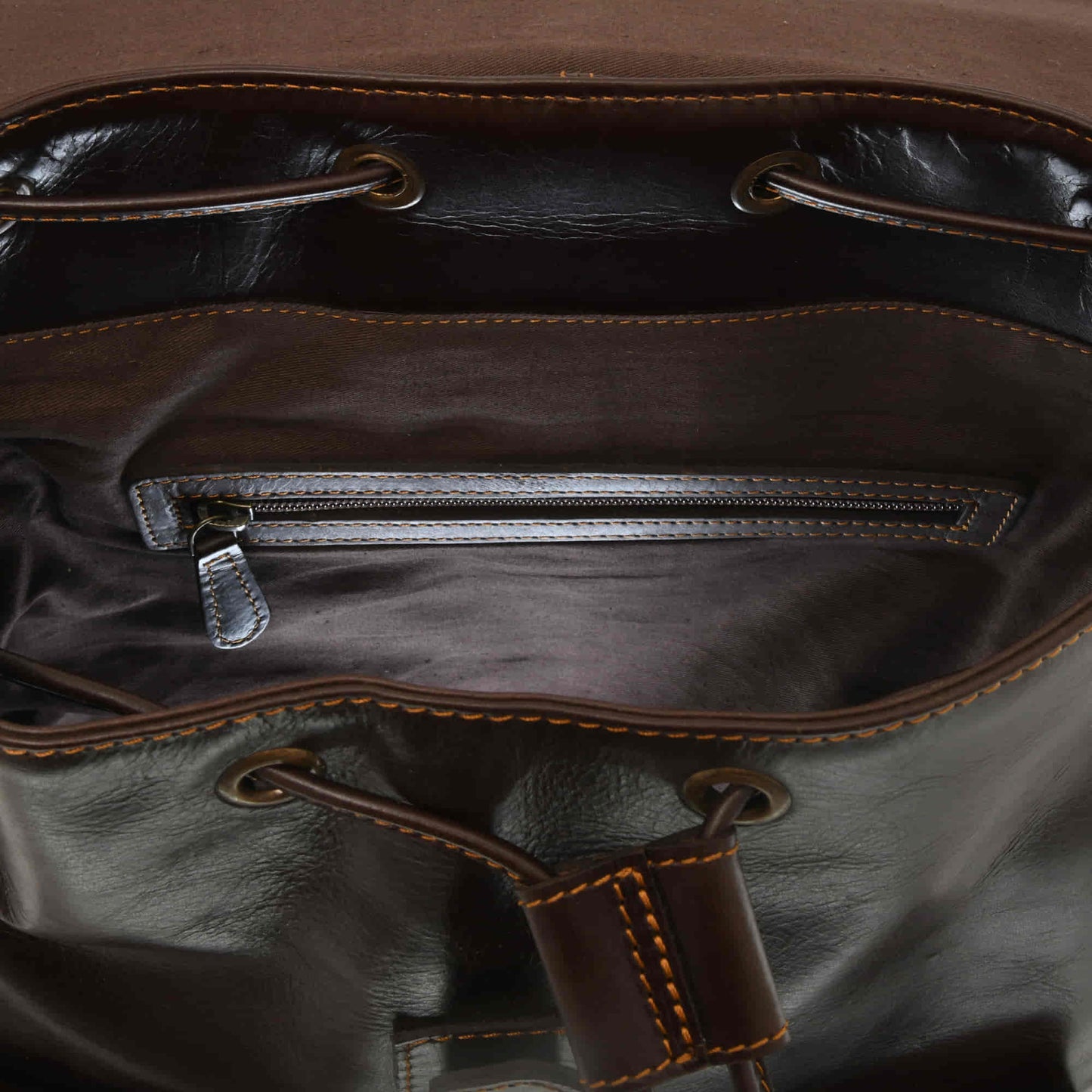 Style n Craft 392151 Backpack in Full Grain Dark Brown Leather, Medium Size - Internal View Showing the Zipper Pocket on the Back Wall